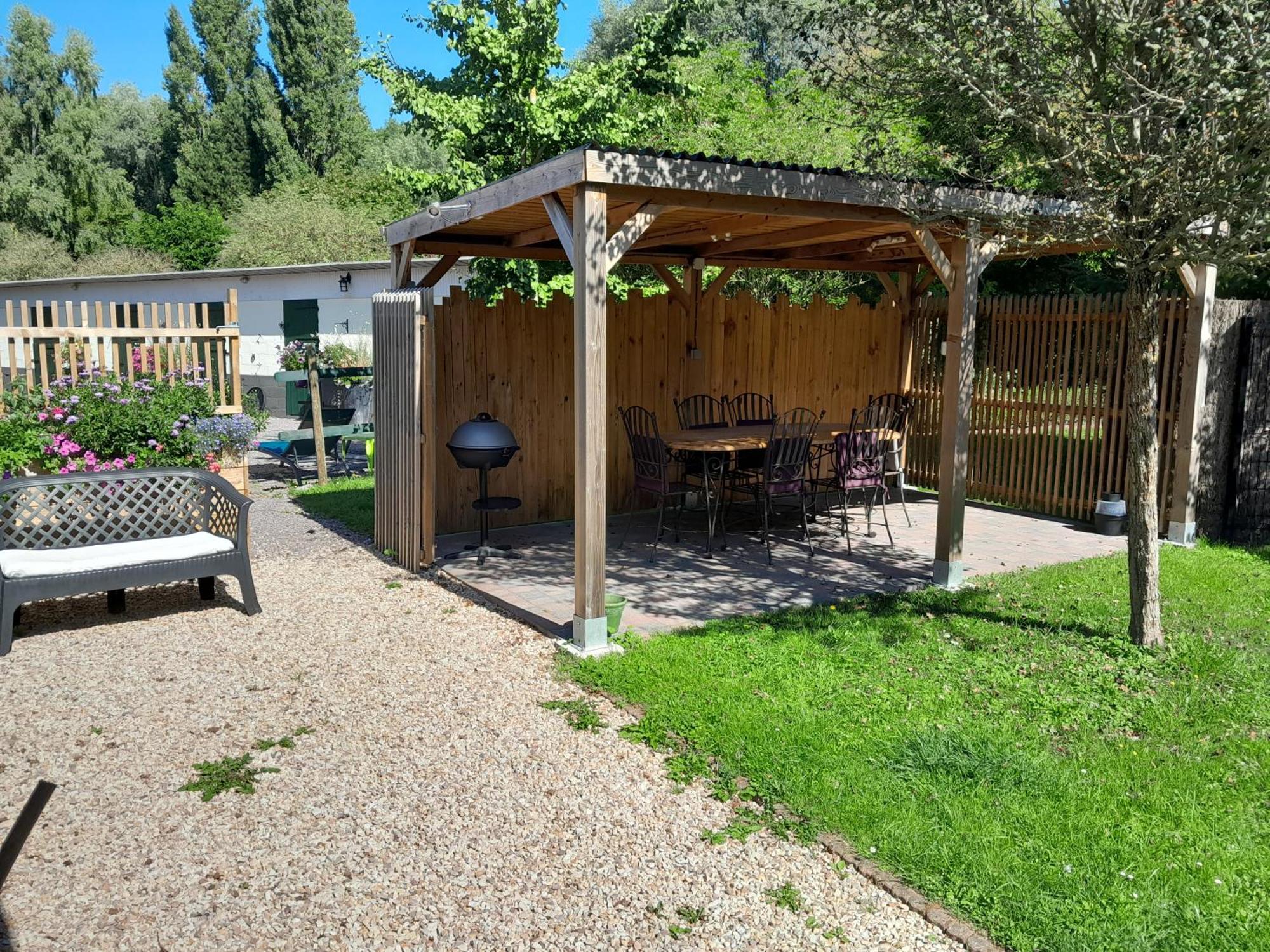 Le Paddock Du Val De Lys Hotel Blessy Buitenkant foto